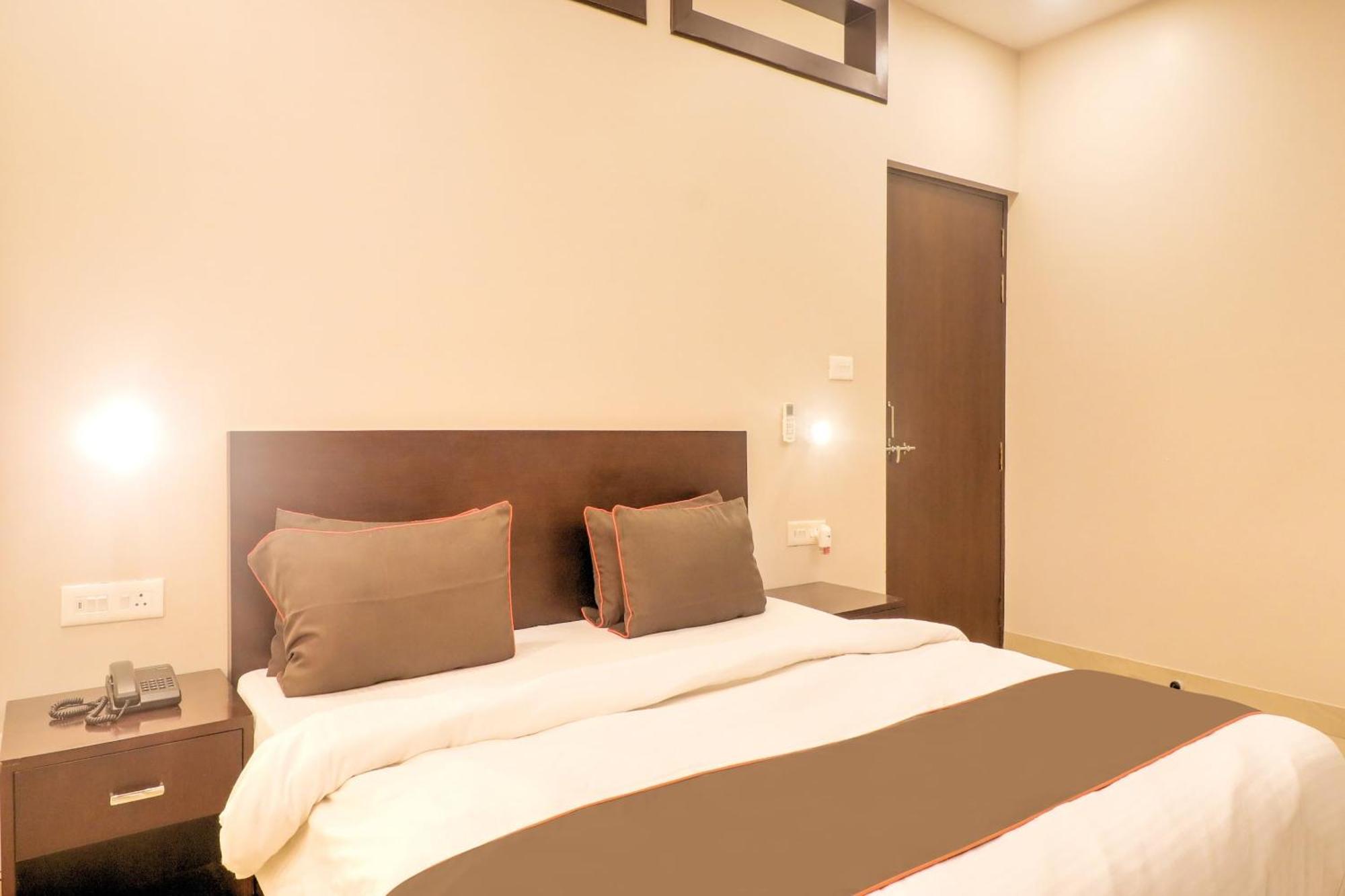 Townhouse Amaraa Farms Near Lulu Hypermarket Lucknow Eksteriør billede