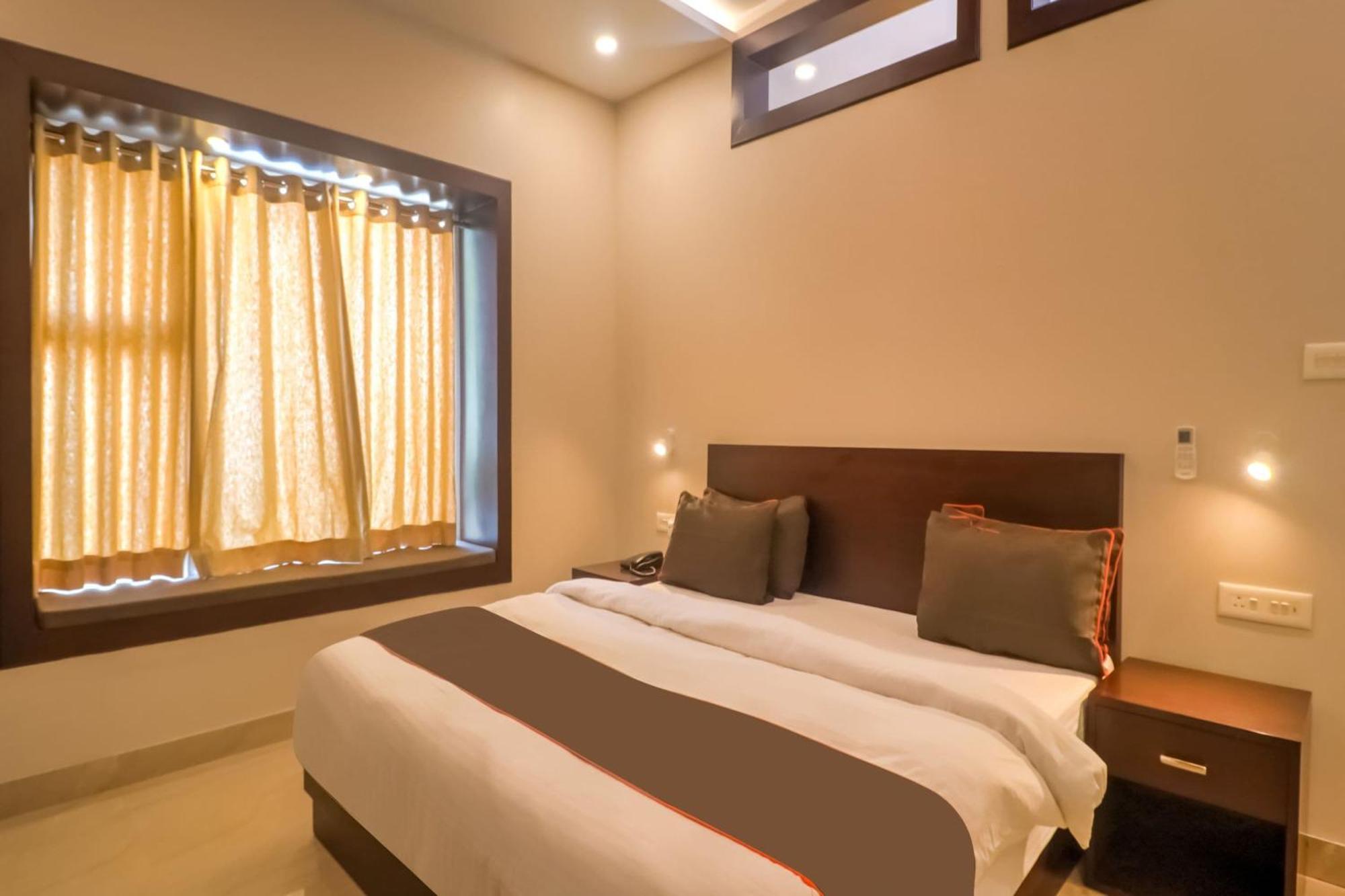 Townhouse Amaraa Farms Near Lulu Hypermarket Lucknow Eksteriør billede