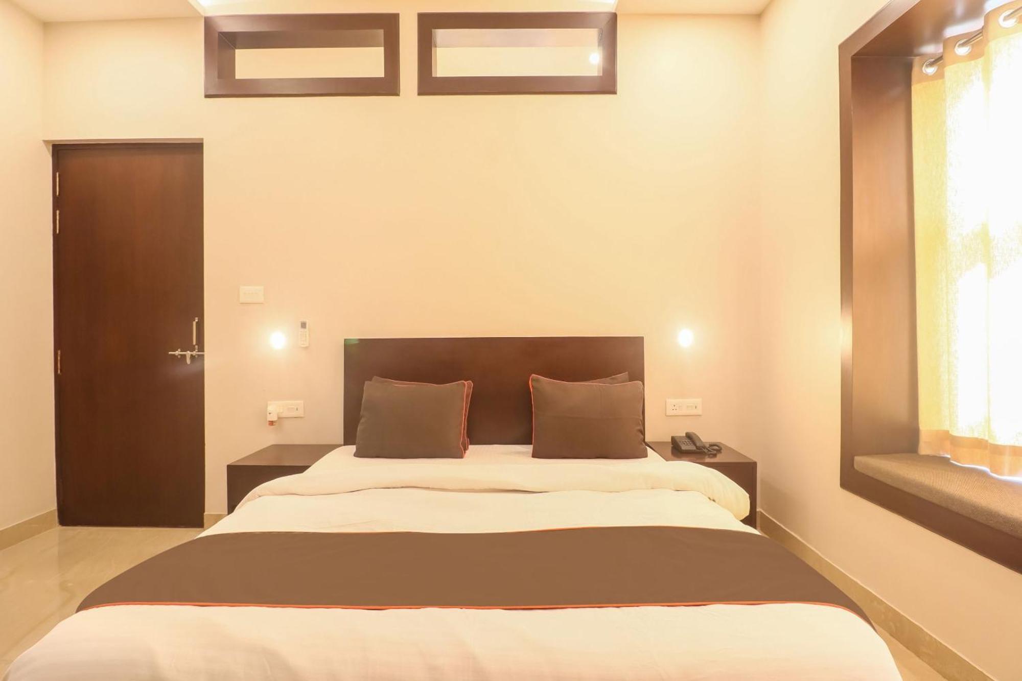 Townhouse Amaraa Farms Near Lulu Hypermarket Lucknow Eksteriør billede