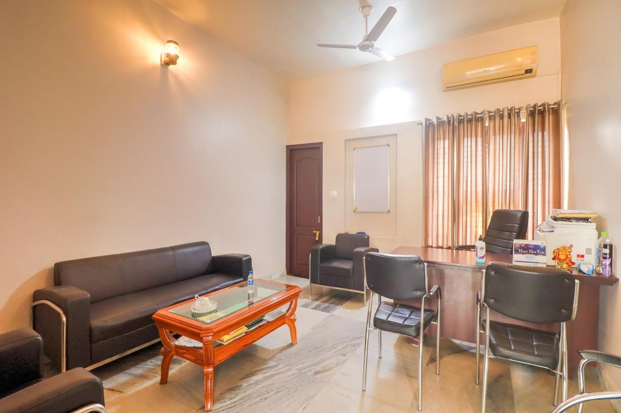 Townhouse Amaraa Farms Near Lulu Hypermarket Lucknow Eksteriør billede