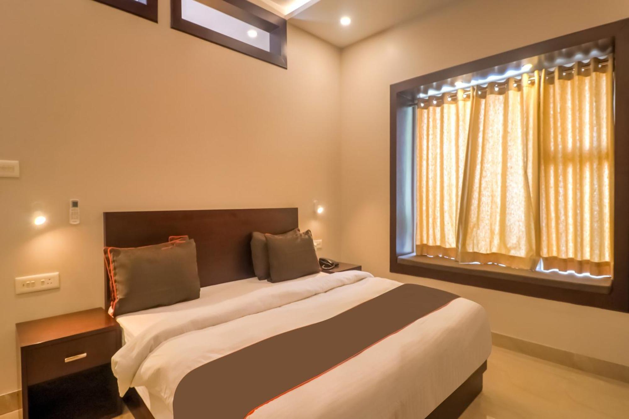 Townhouse Amaraa Farms Near Lulu Hypermarket Lucknow Eksteriør billede